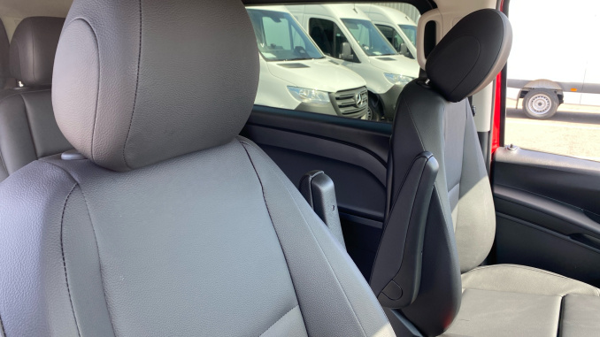 Mercedes-Benz Vito L2 Diesel Rwd 119CDI Select Crew Van 9G-Tronic - Image 19